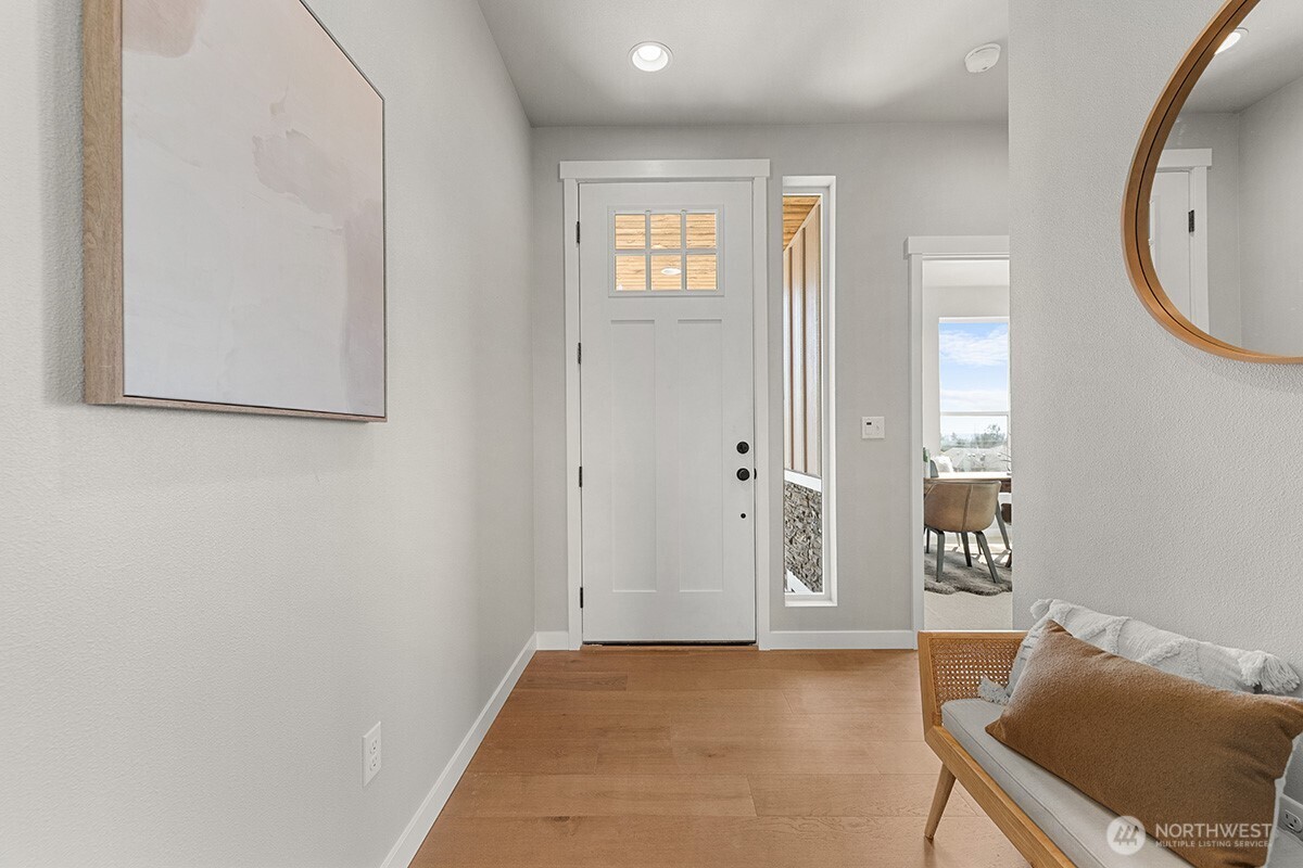 8113 73rd Place Property Photo 6