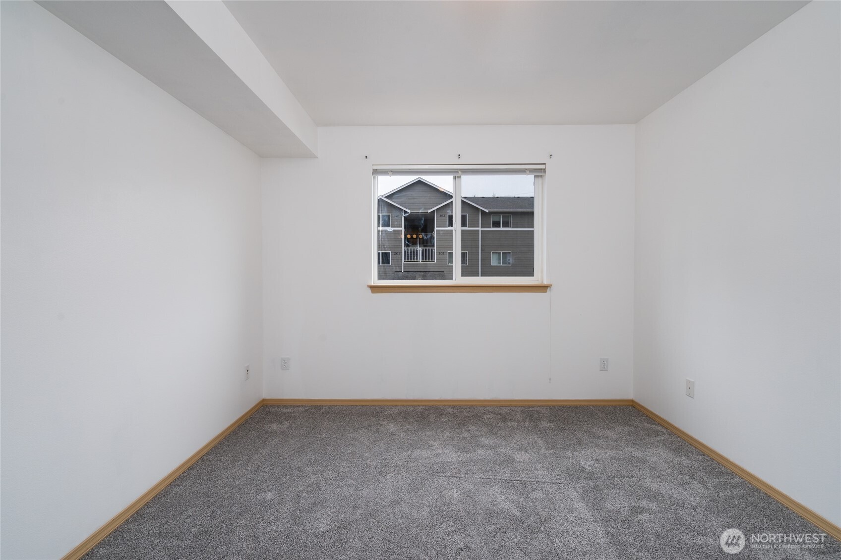 1640 Sw Mulberry Place C203 Property Photo 16