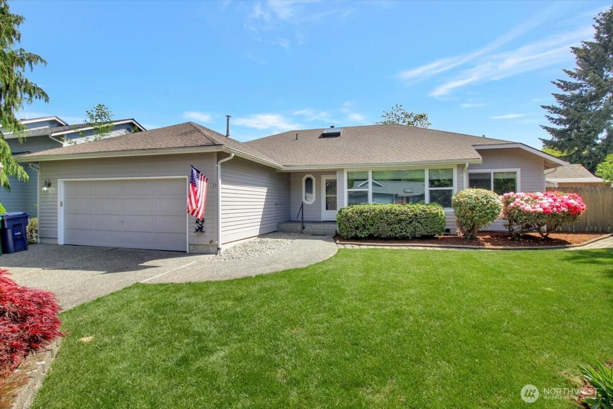 2928 209th Place Property Photo 1