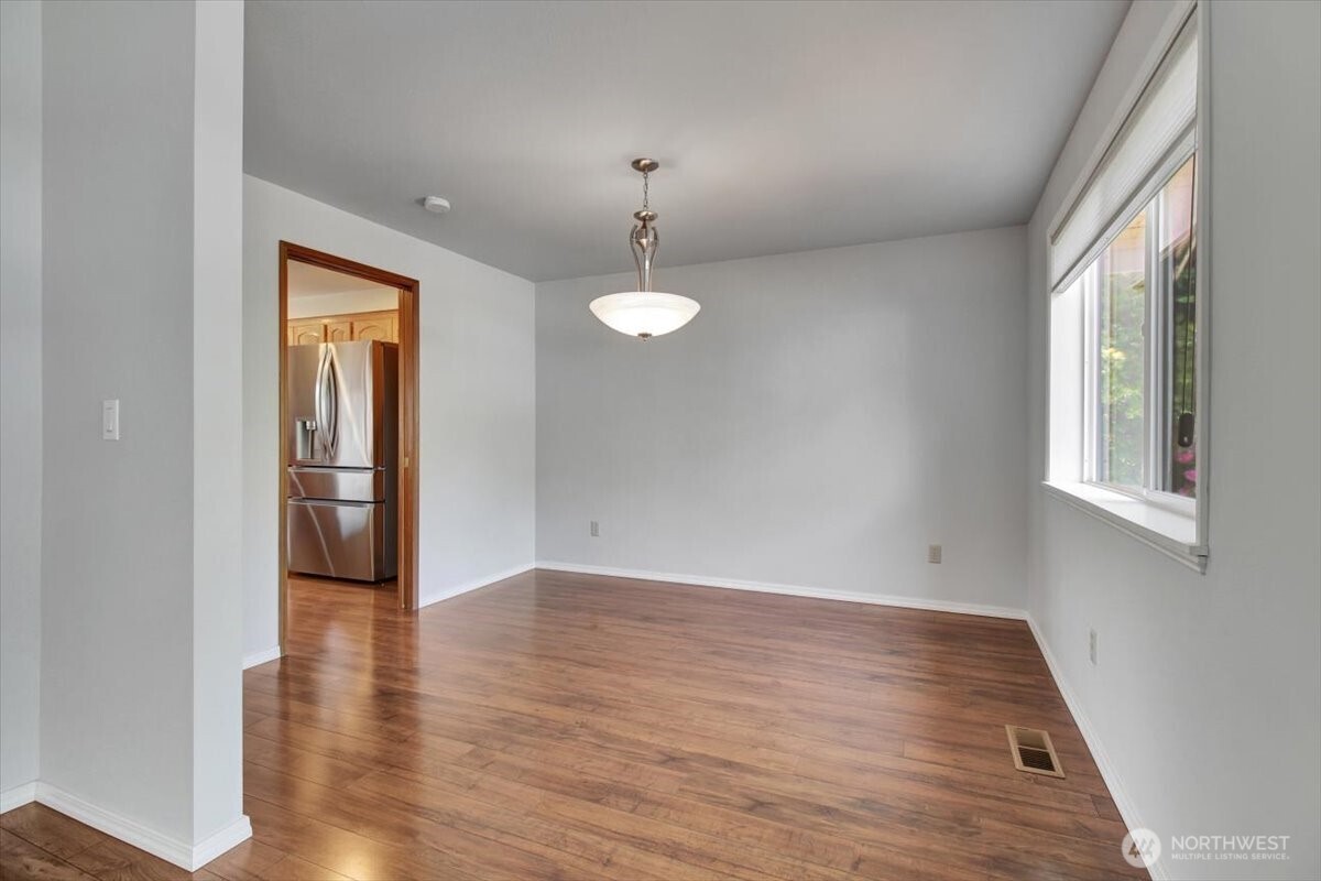 2928 209th Place Property Photo 10