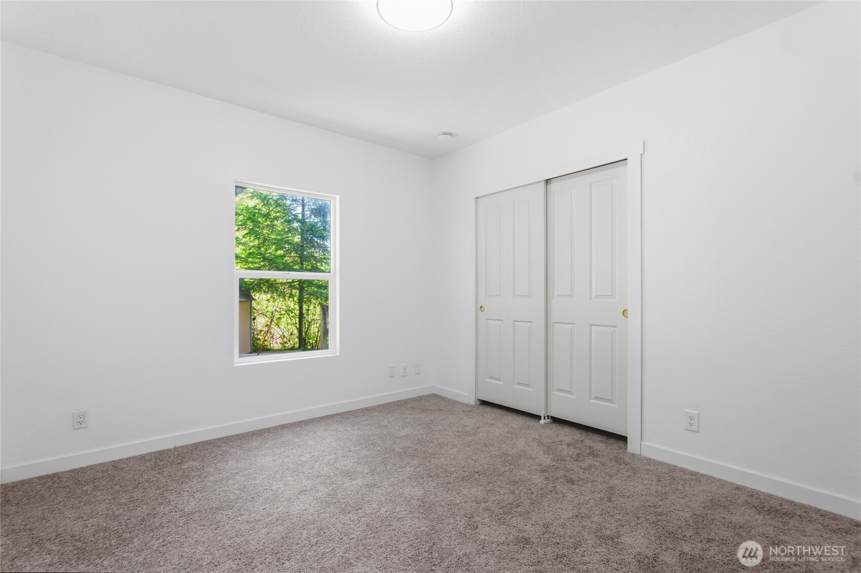 3939 Black Lake Boulevard Property Photo 26