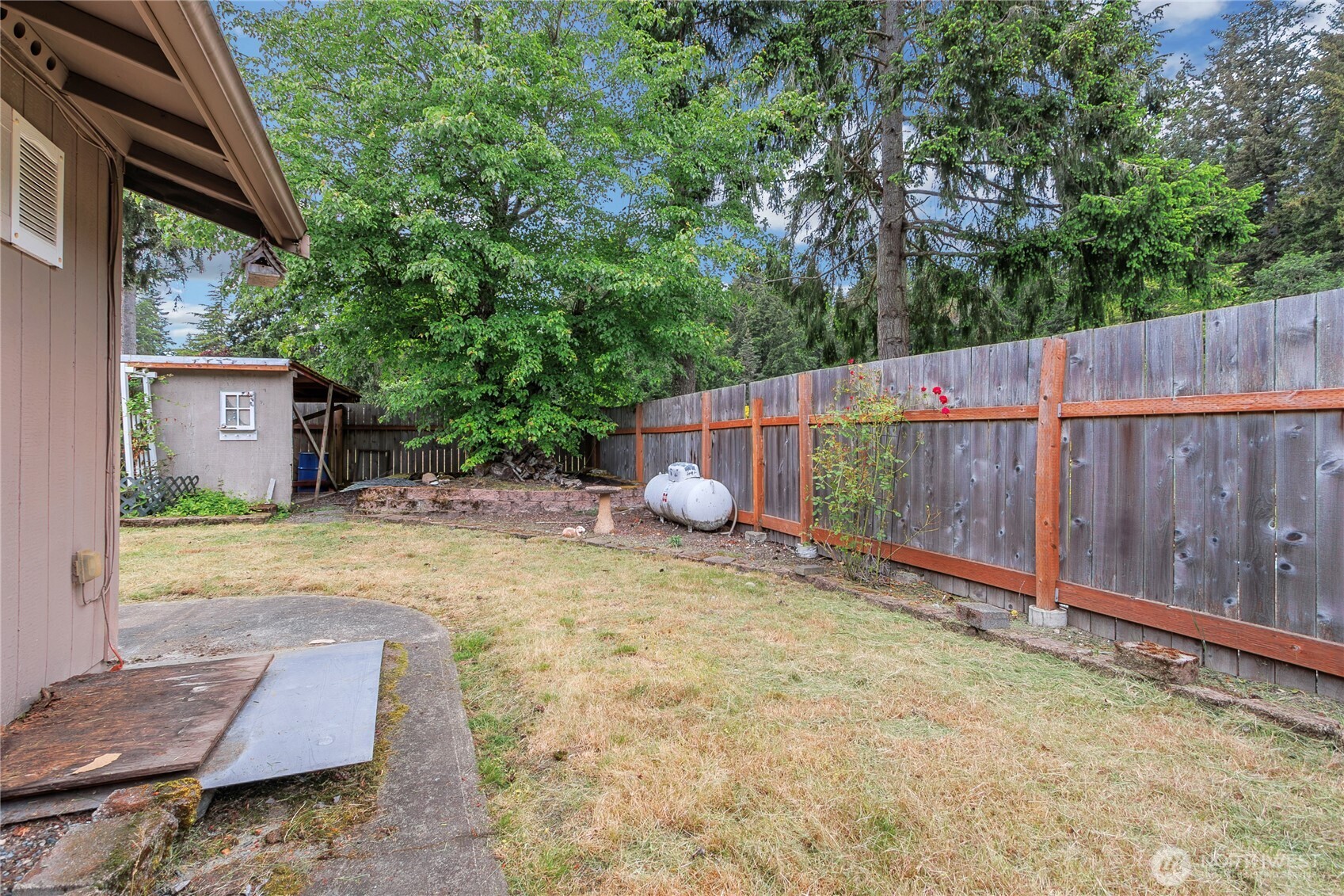 9209 Deers Tongue Cir W Property Photo 17