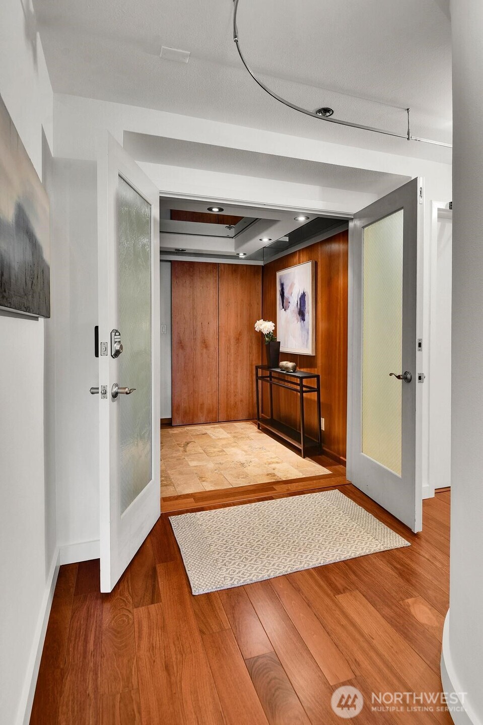 1111 Harbor Avenue 500 Property Photo 5