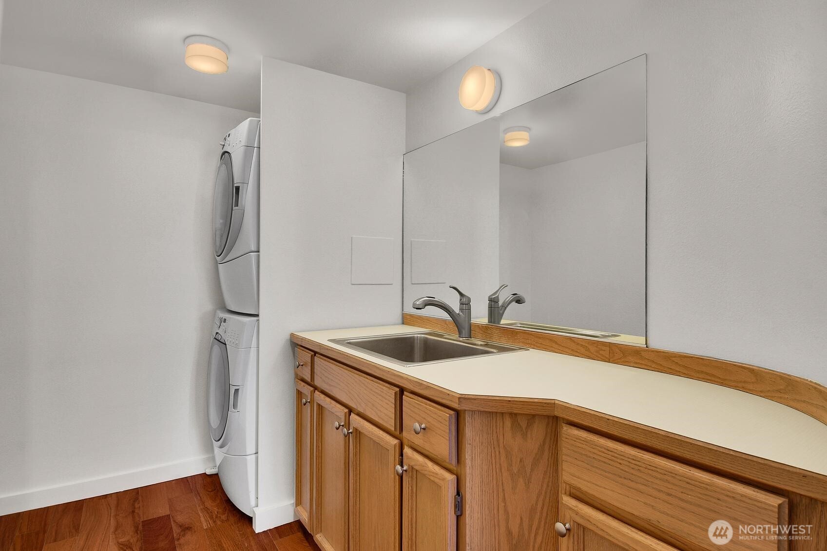 1111 Harbor Avenue 500 Property Photo 31