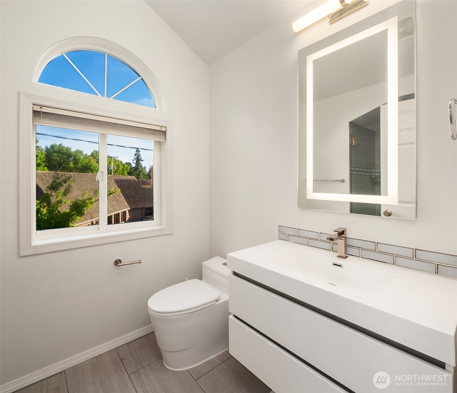 2112 N 64th Street Property Photo 24