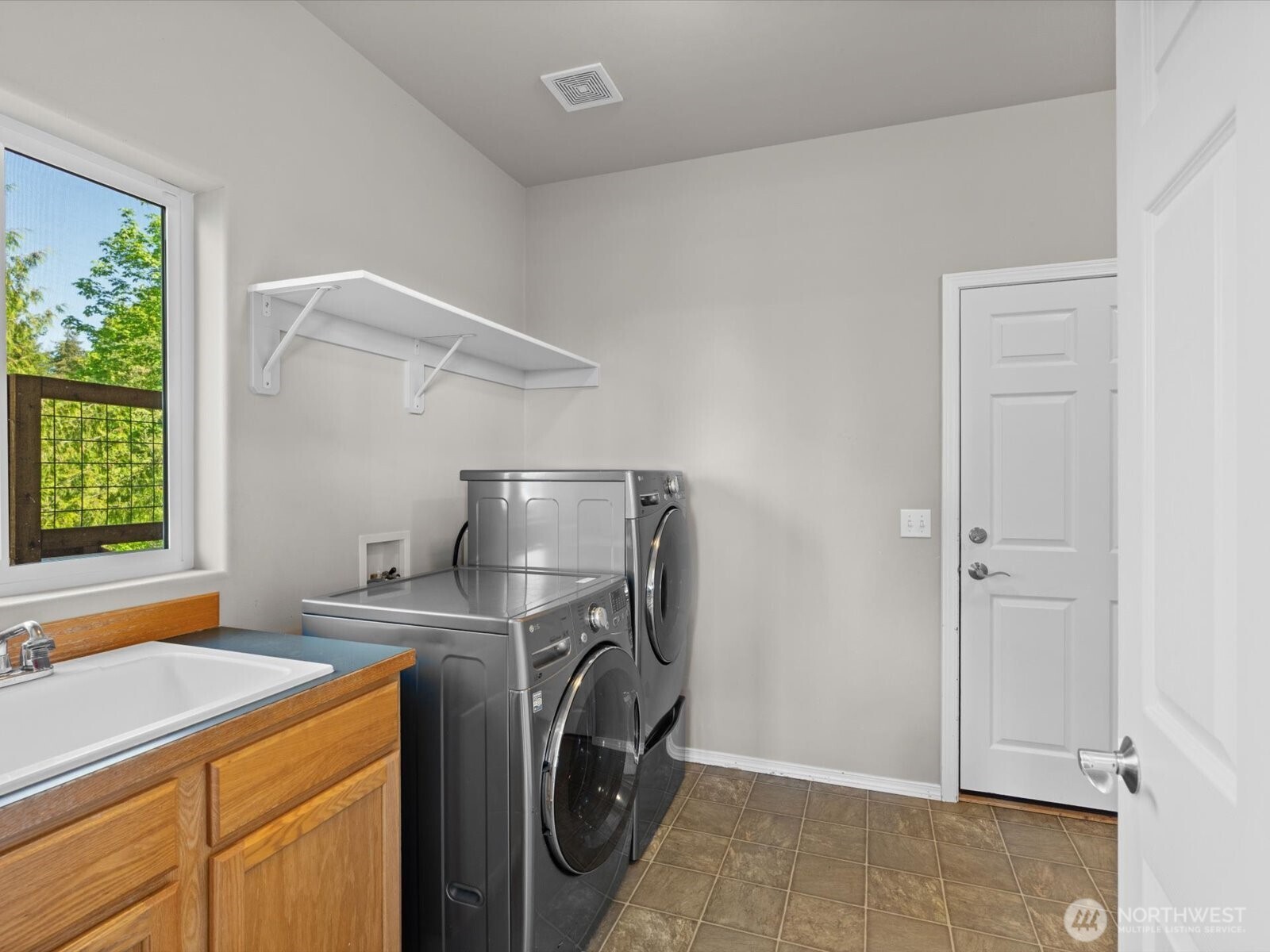 1003 Haven Heights Drive Property Photo 24