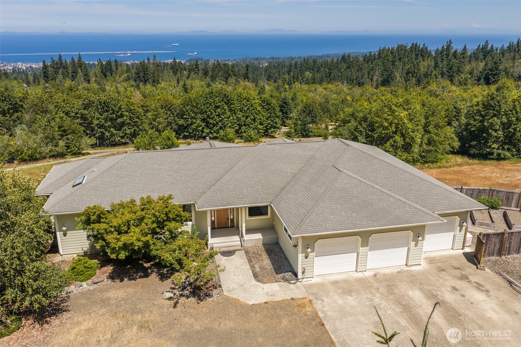 975 E Simmons Road Property Photo 1