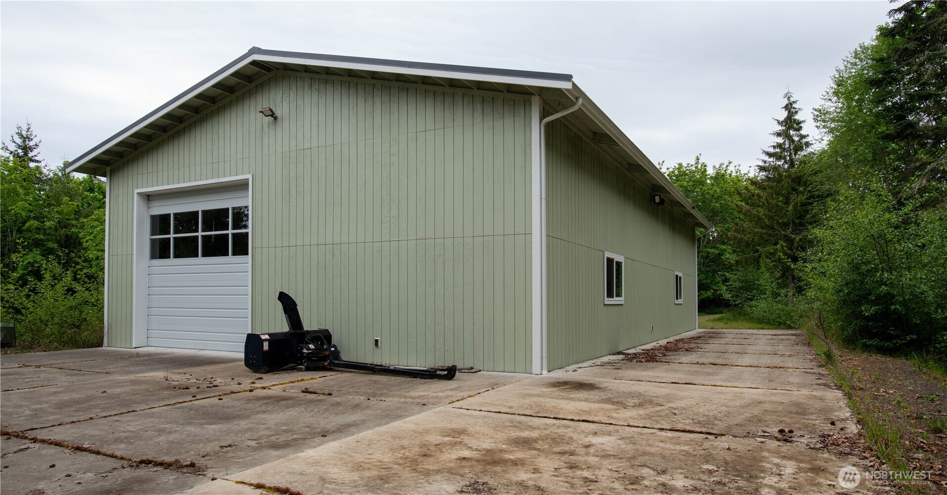 975 E Simmons Road Property Photo 35