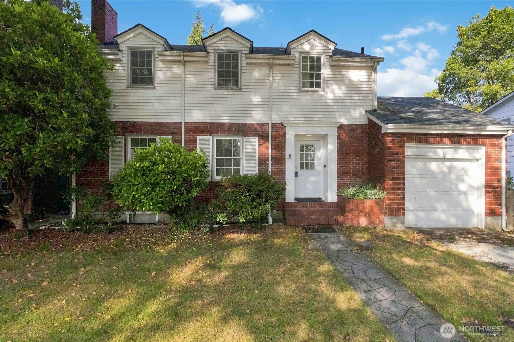 2809 Nichols Boulevard Property Photo 2