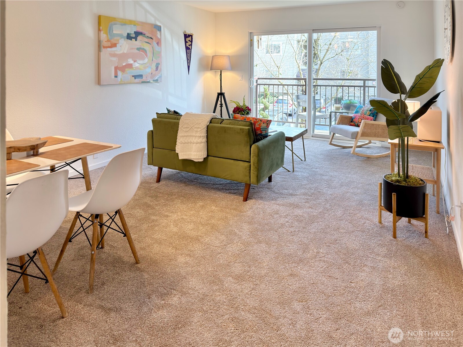 5834 Ne 75th Street B202 Property Photo 8