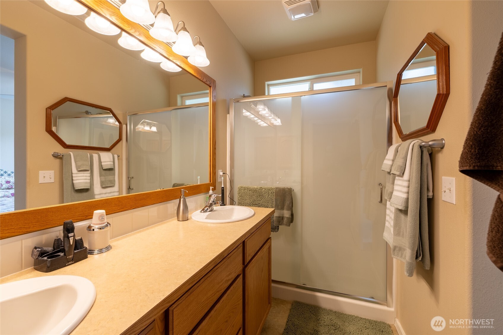 8304 Vashon Drive Property Photo 12