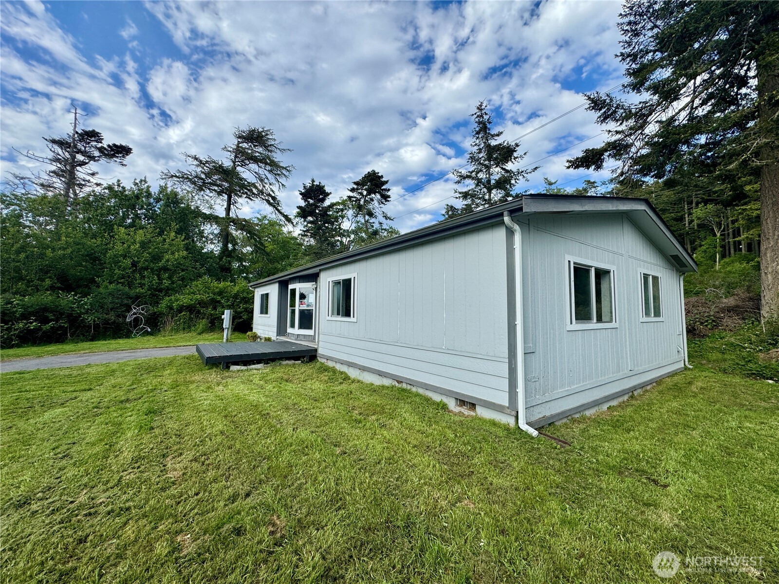 760 El Pozo Street Property Photo 2