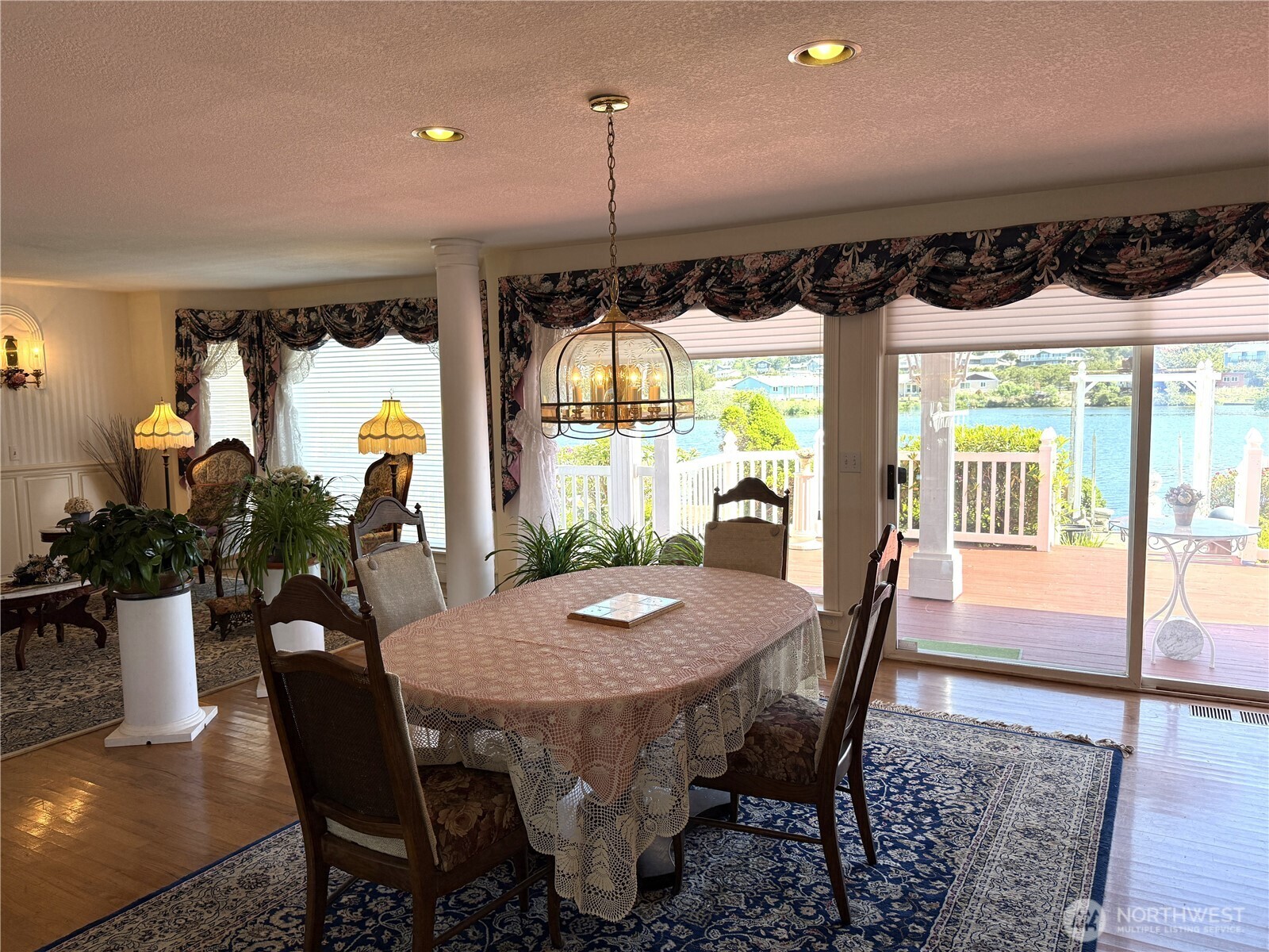 34100 G Street Property Photo 10
