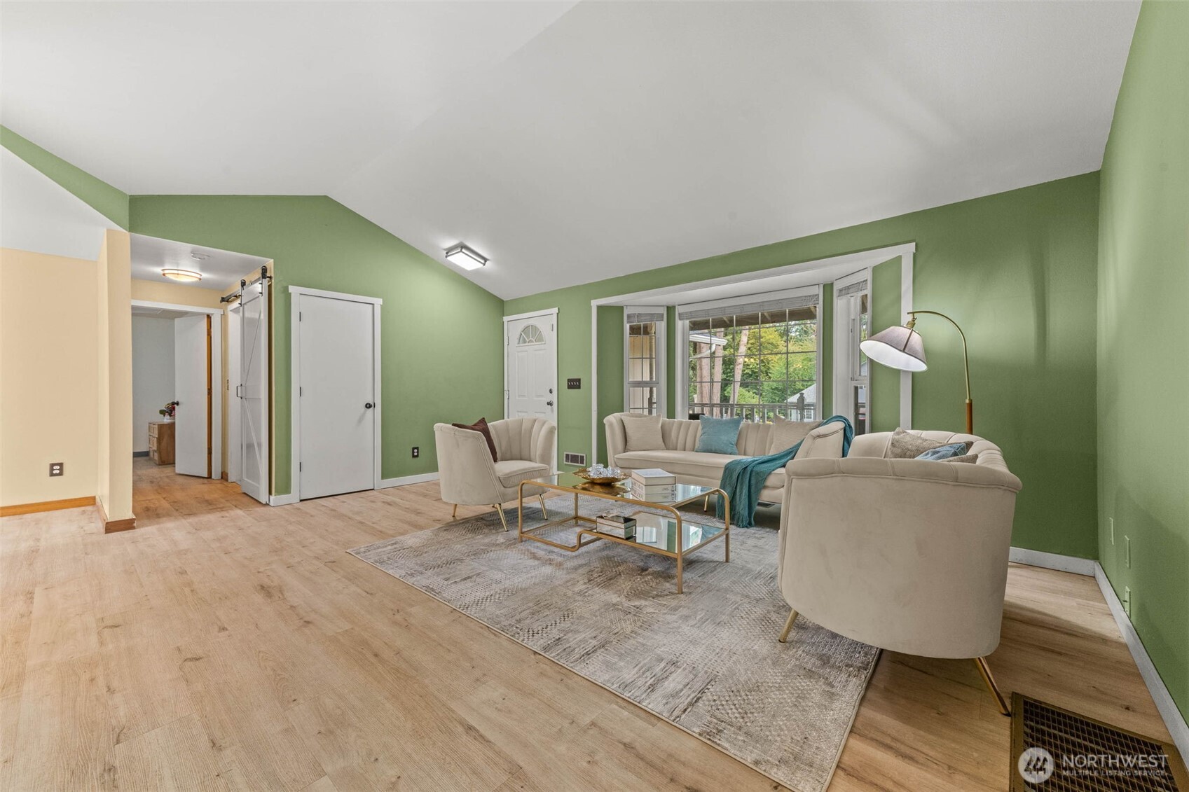 18107 E Clear Lake Boulevard Property Photo 3