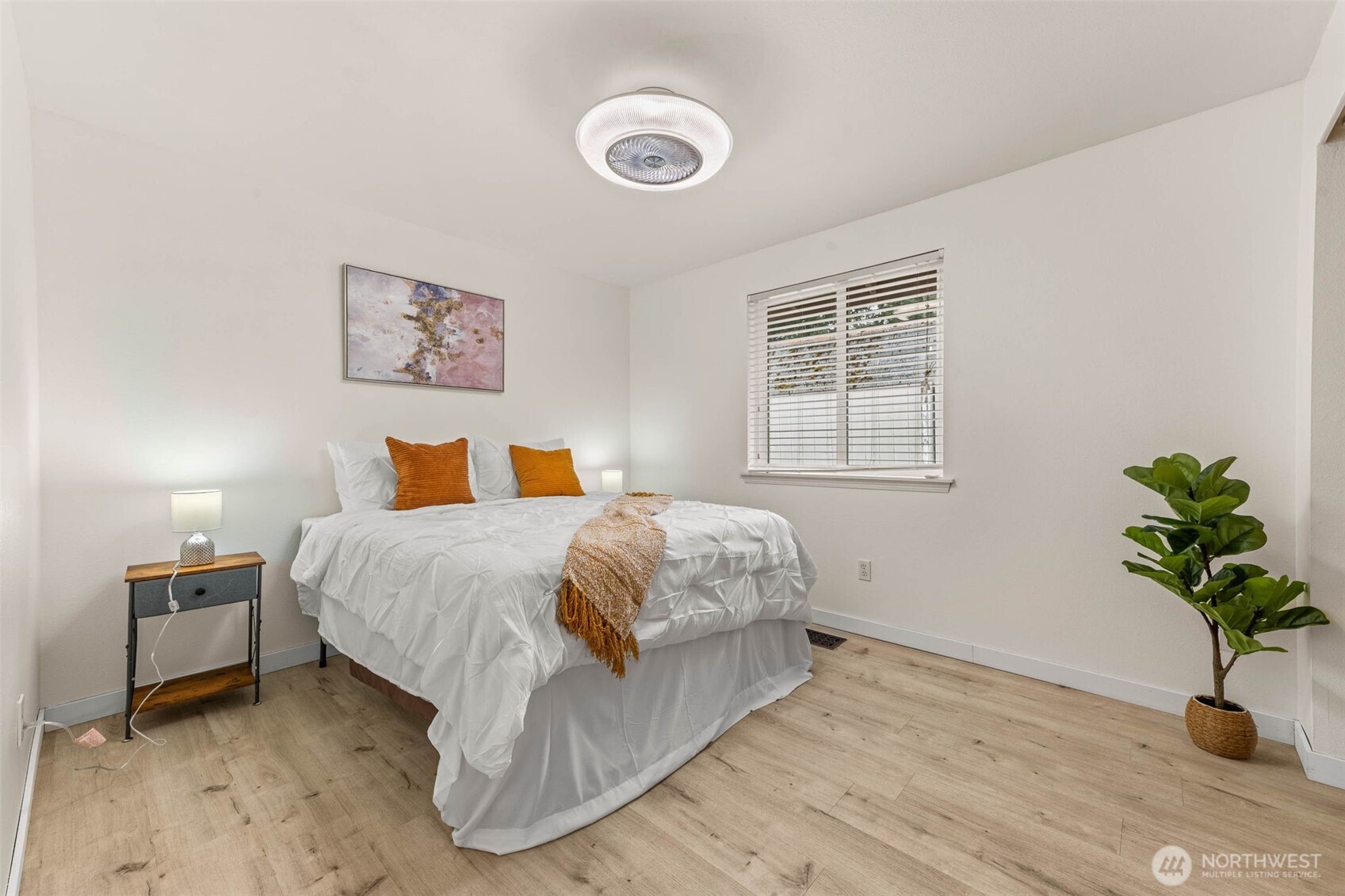 18107 E Clear Lake Boulevard Property Photo 8