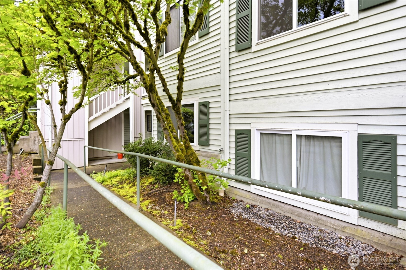 25005 98th Place C102 Property Photo 2