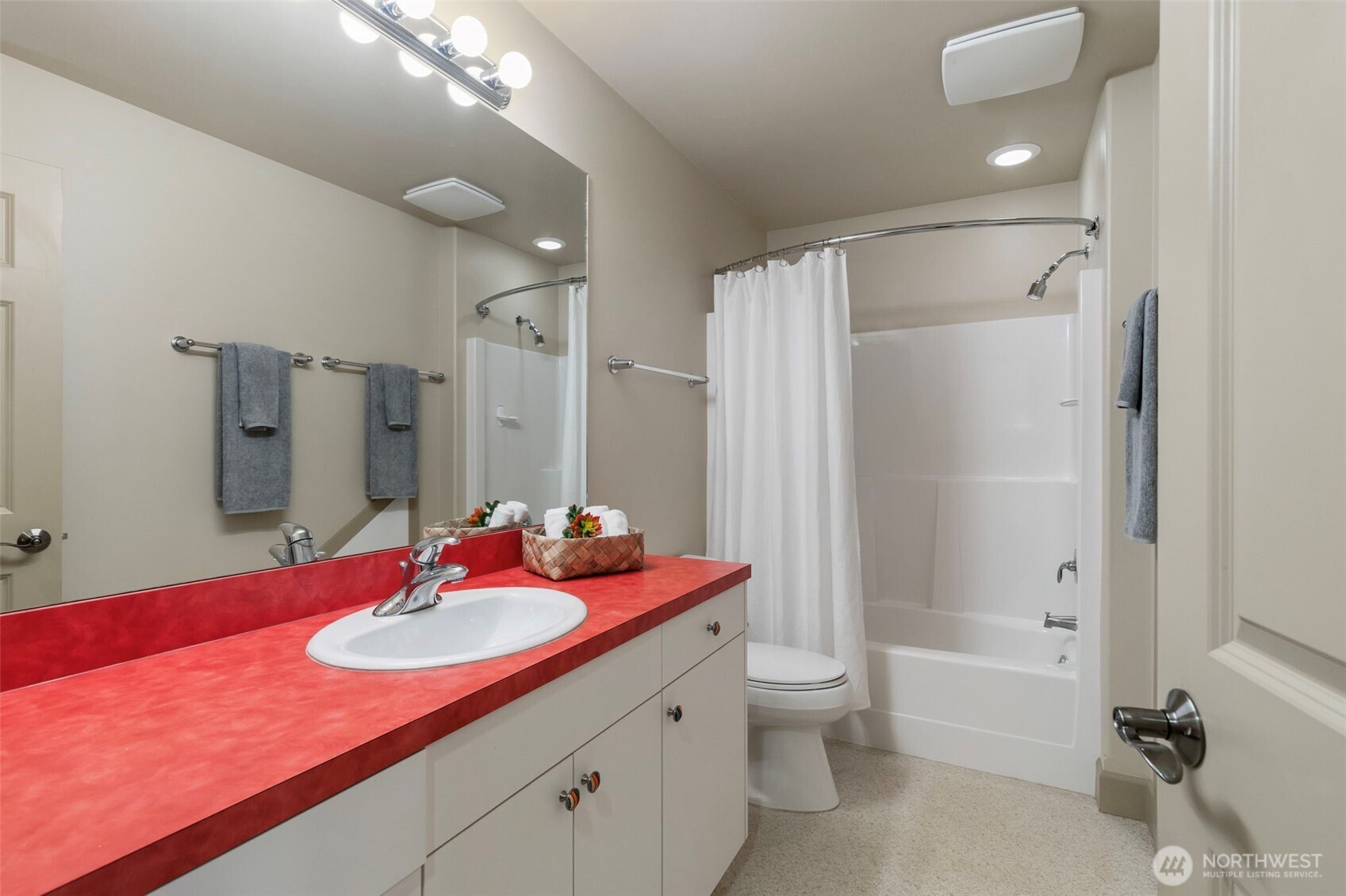 382 Windship Drive Property Photo 34