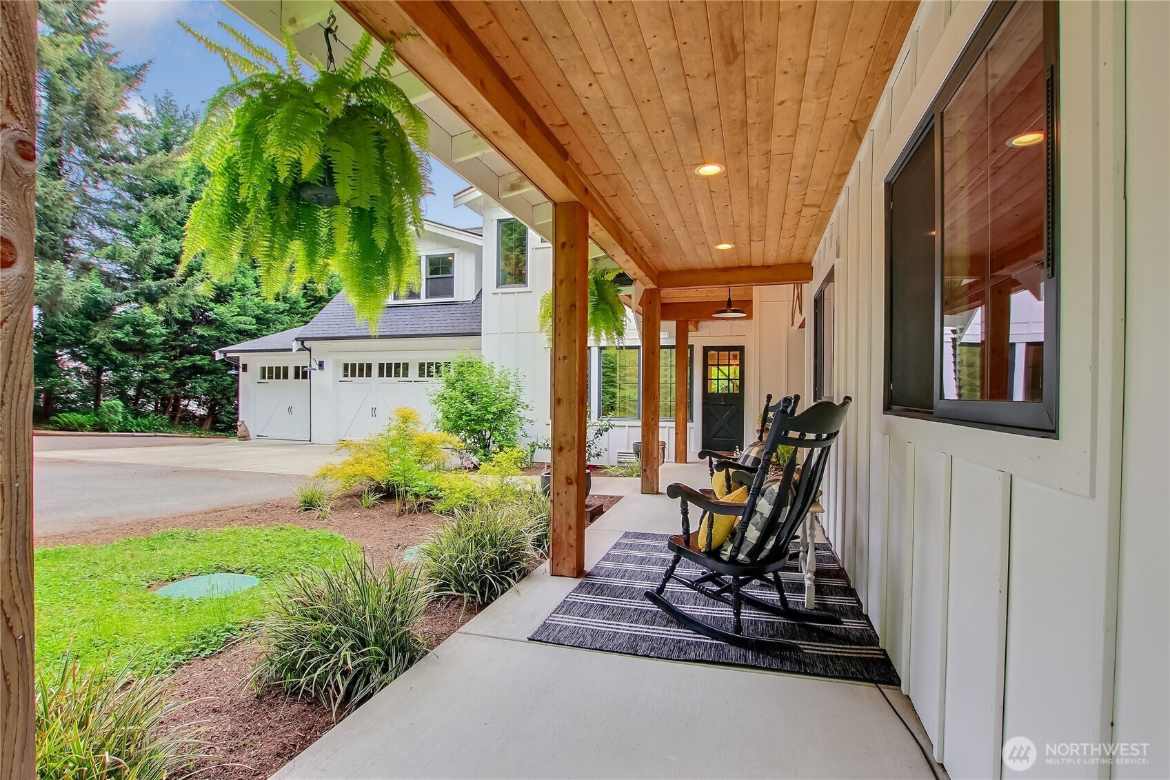16023 Snohomish Avenue Property Photo 6