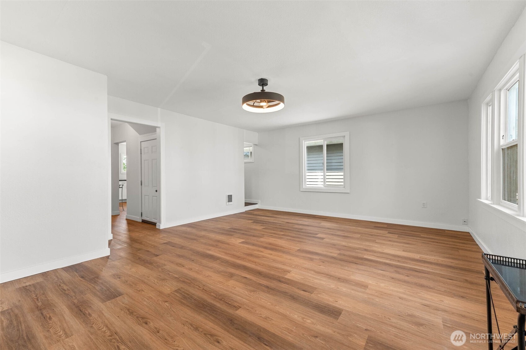 411 11th Street Property Photo 5