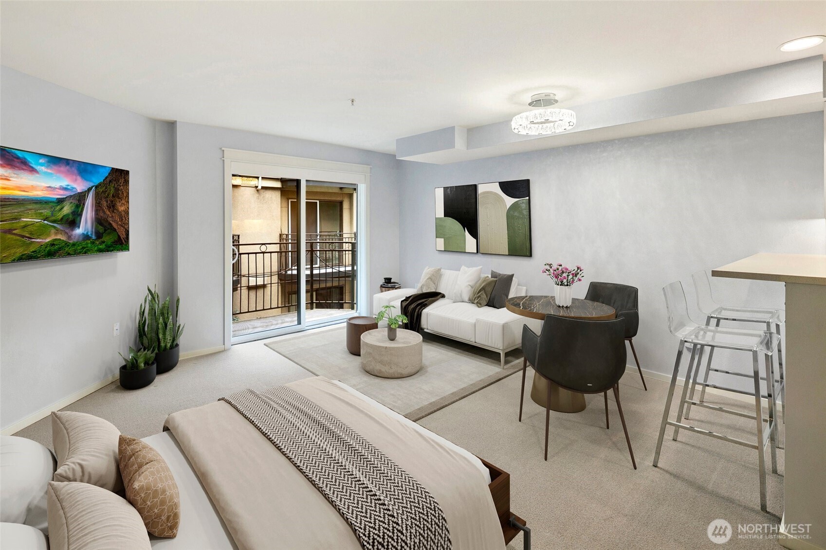 425 Vine Street 614 Property Photo 2