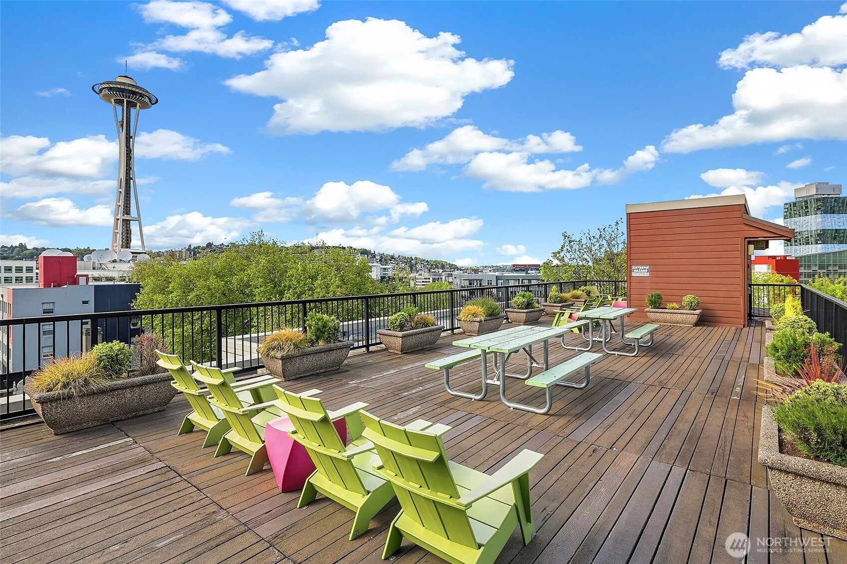 425 Vine Street 614 Property Photo 20