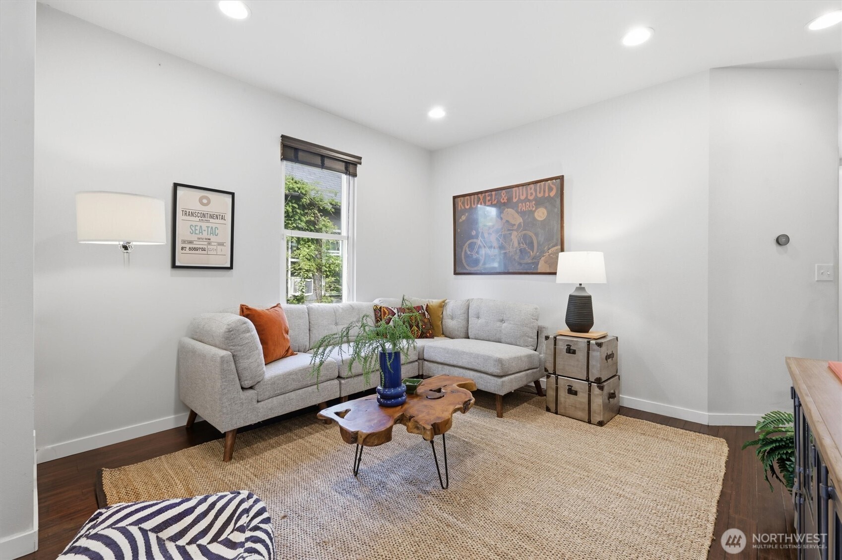 6211 Carleton Avenue Property Photo 12
