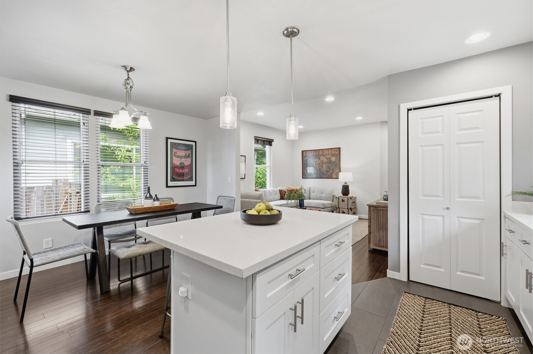 6211 Carleton Avenue Property Photo 18