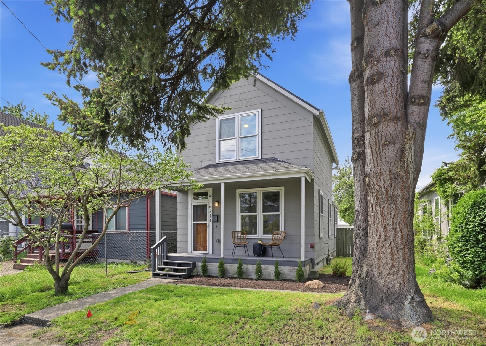 6211 Carleton Avenue Property Photo 33