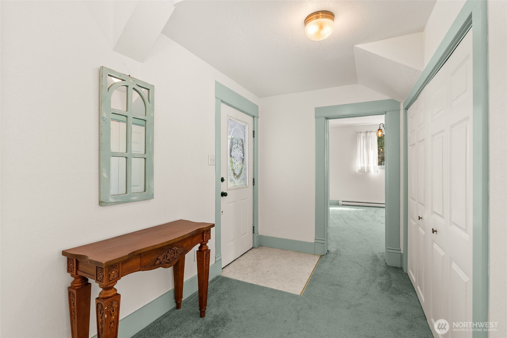 315 Pine Street Property Photo 4