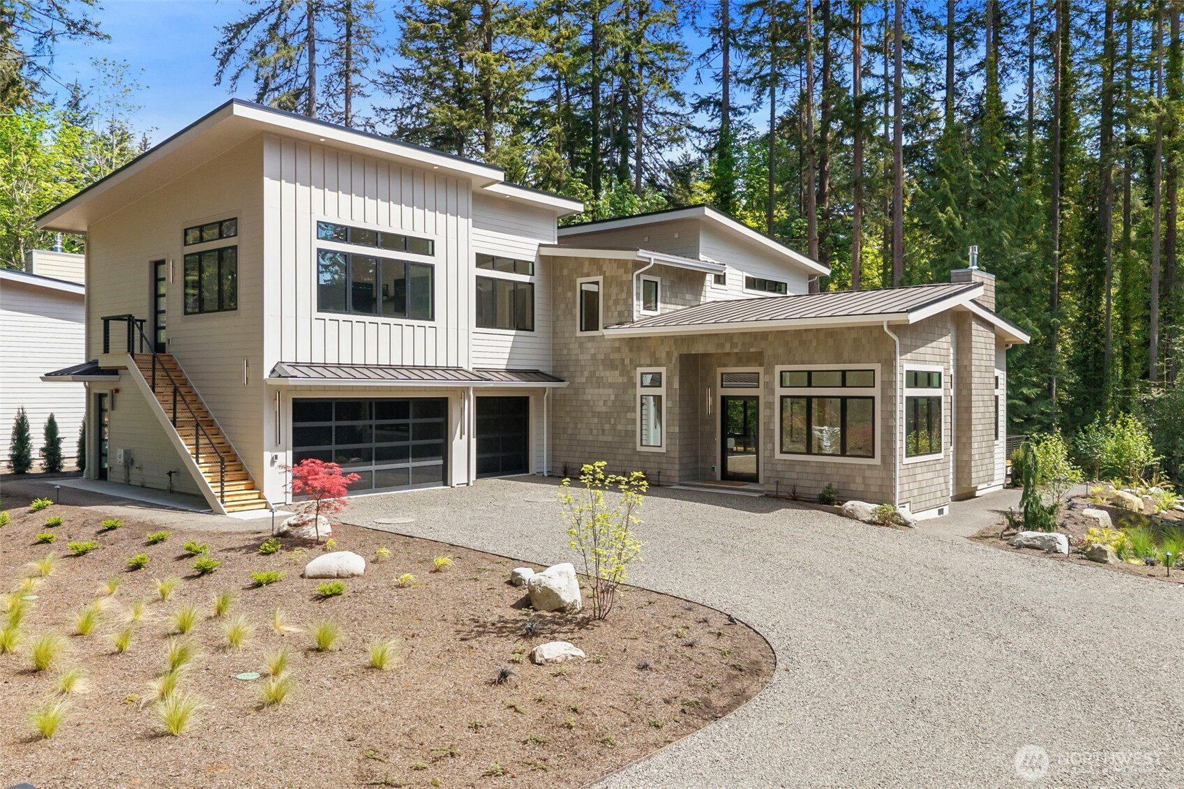 13982 Manzanita Road Property Photo 1