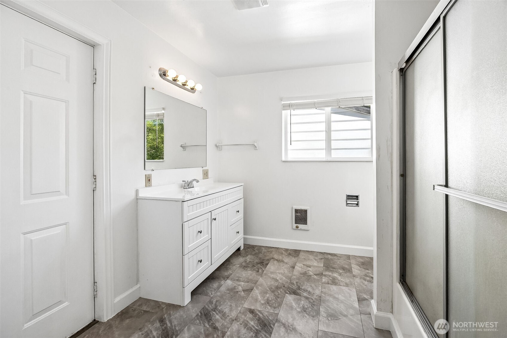 13710 Madrona Road Property Photo 18