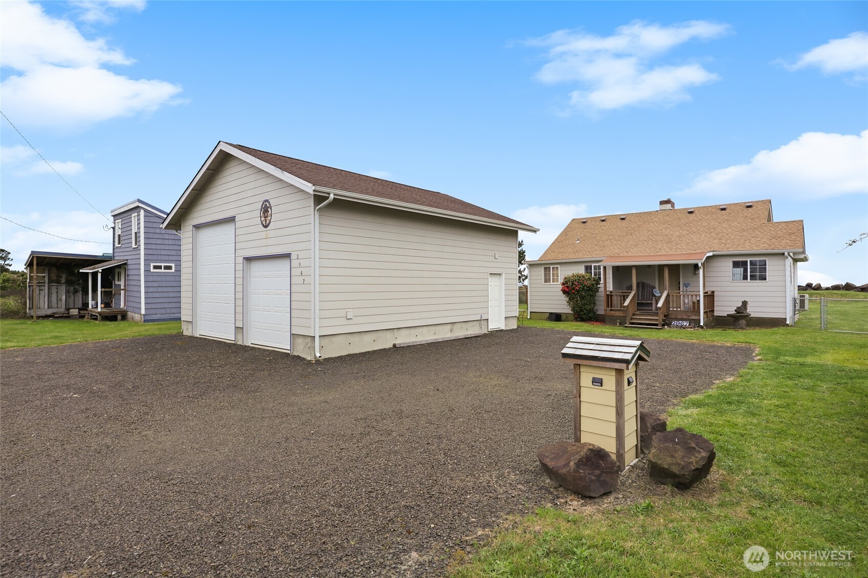 2967 Kindred Avenue Property Photo 1