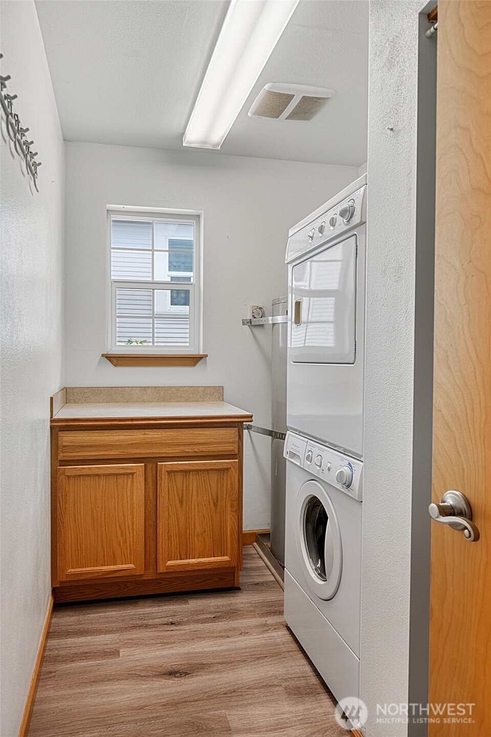 792 Island Circle Property Photo 27