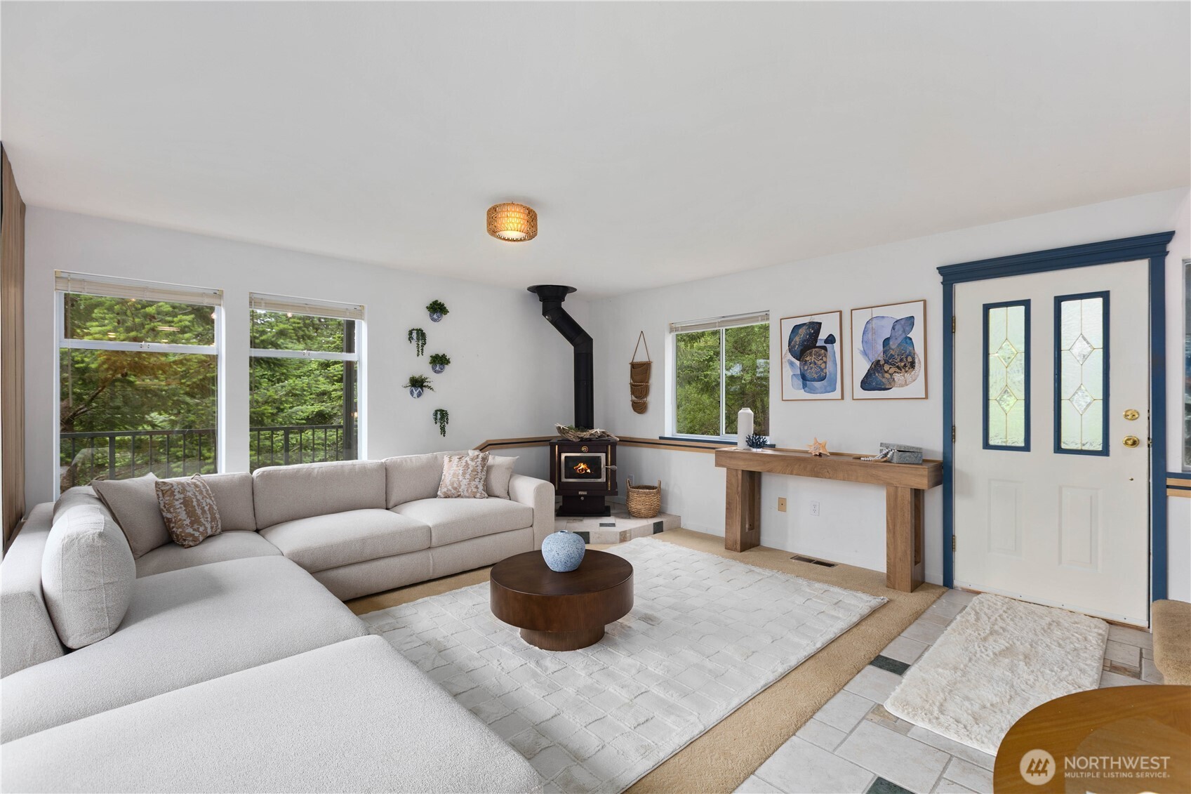 2944 Dogwood Terr Property Photo 6