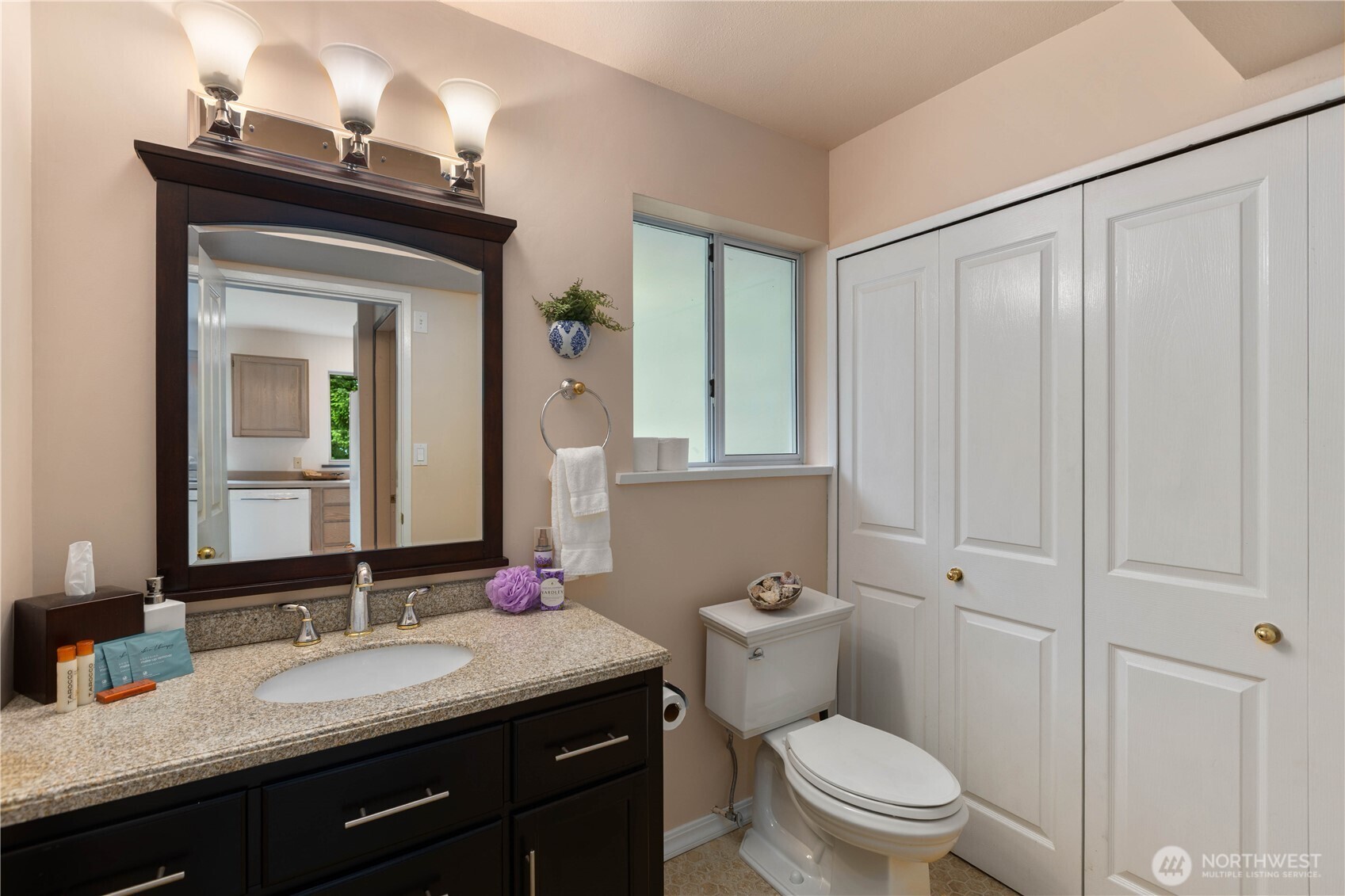 2944 Dogwood Terr Property Photo 27