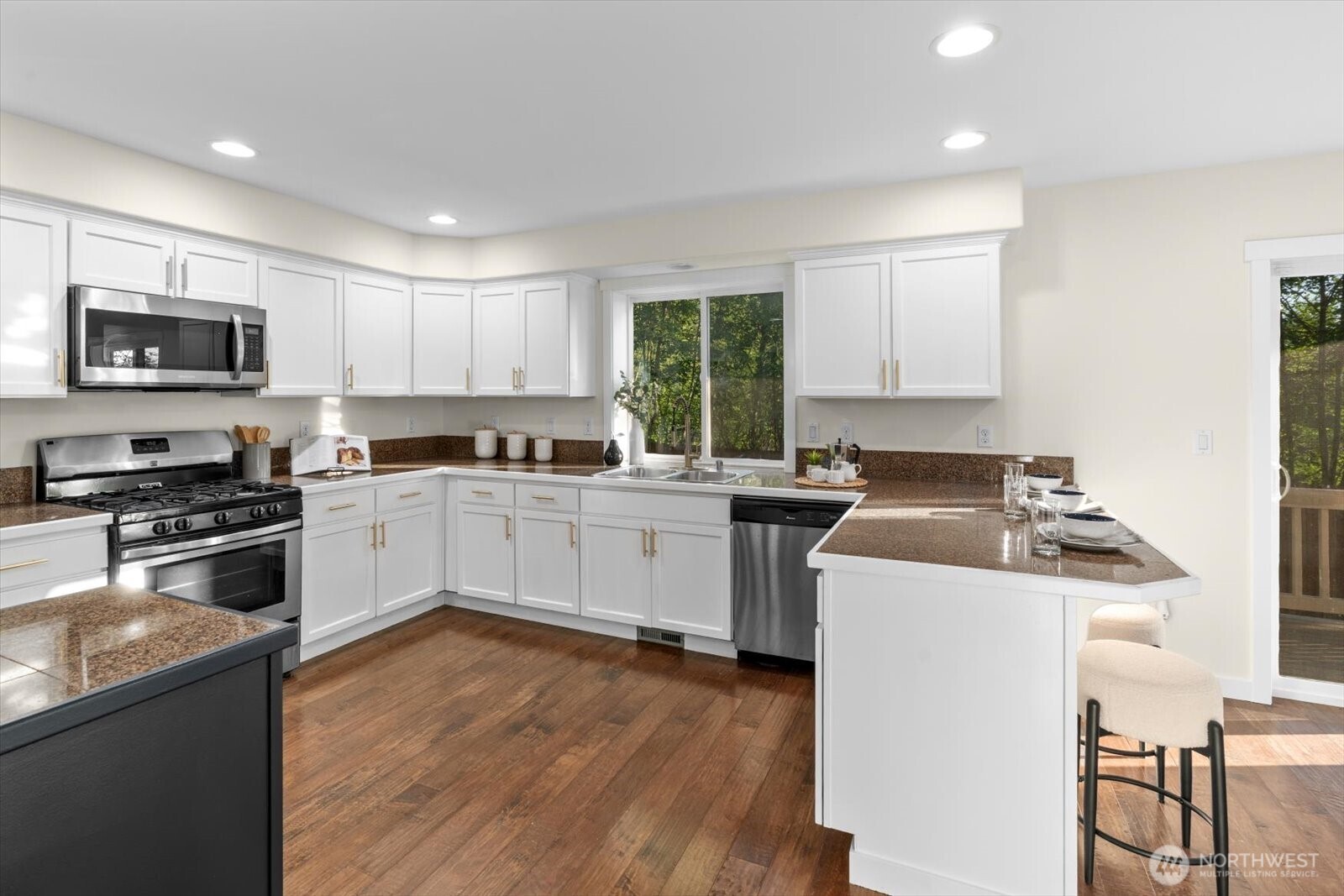 1508 71st Avenue Property Photo 10