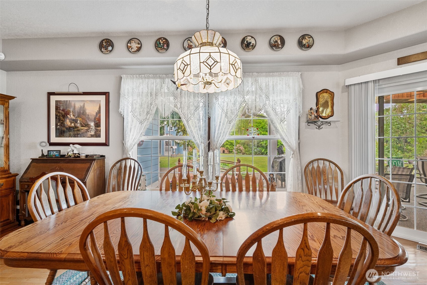 2716 Foron Road Property Photo 7