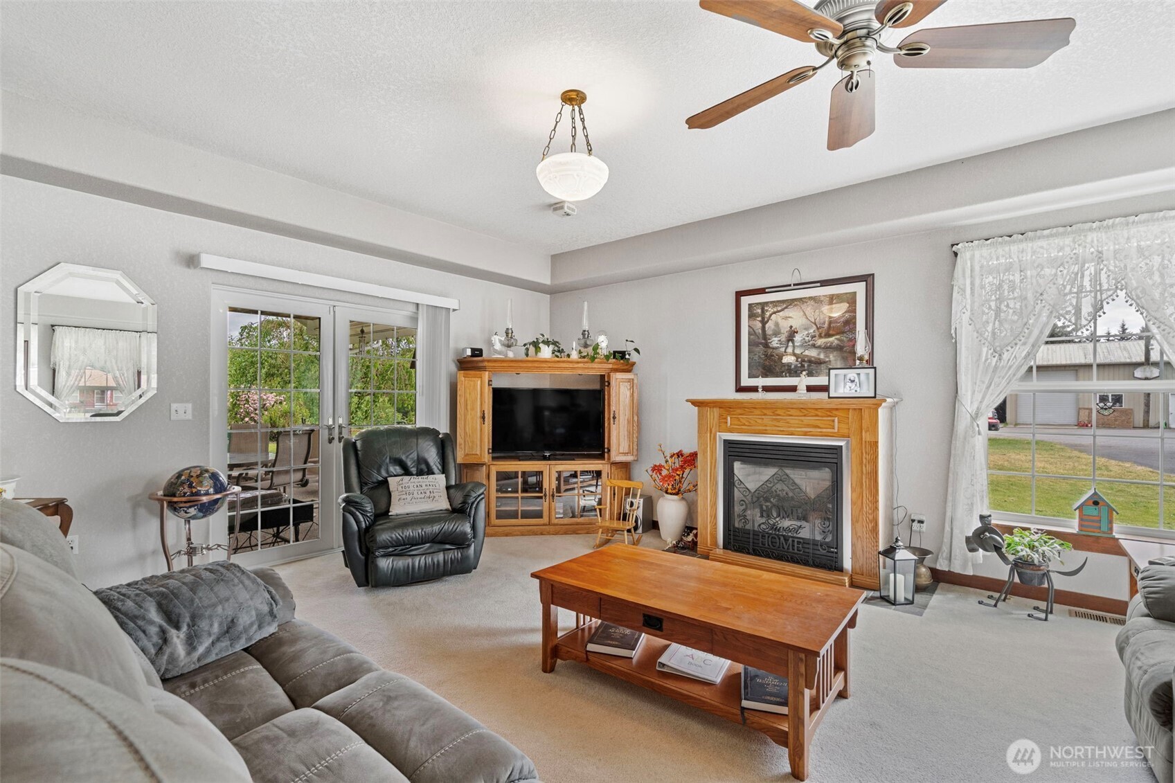 2716 Foron Road Property Photo 8