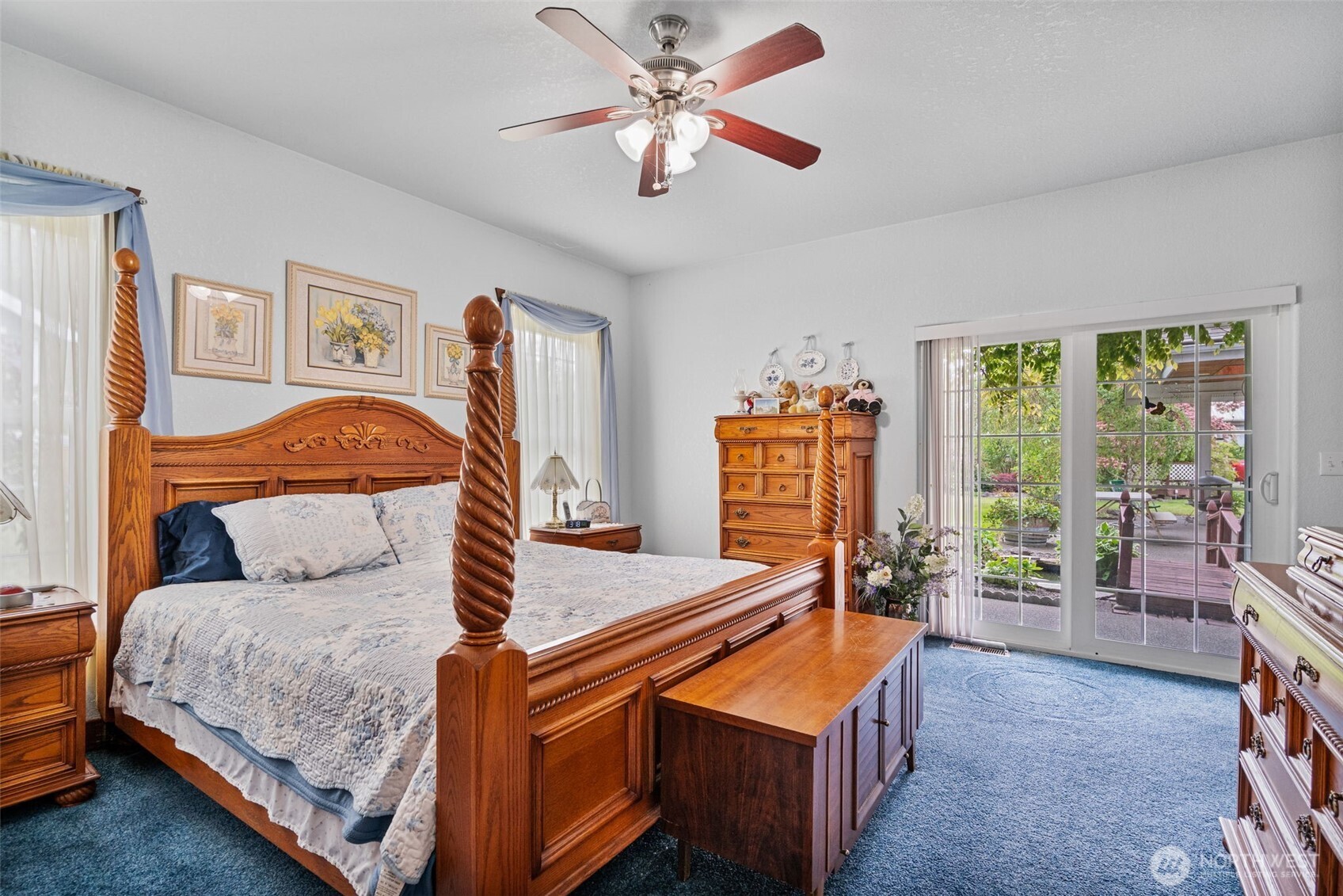 2716 Foron Road Property Photo 11