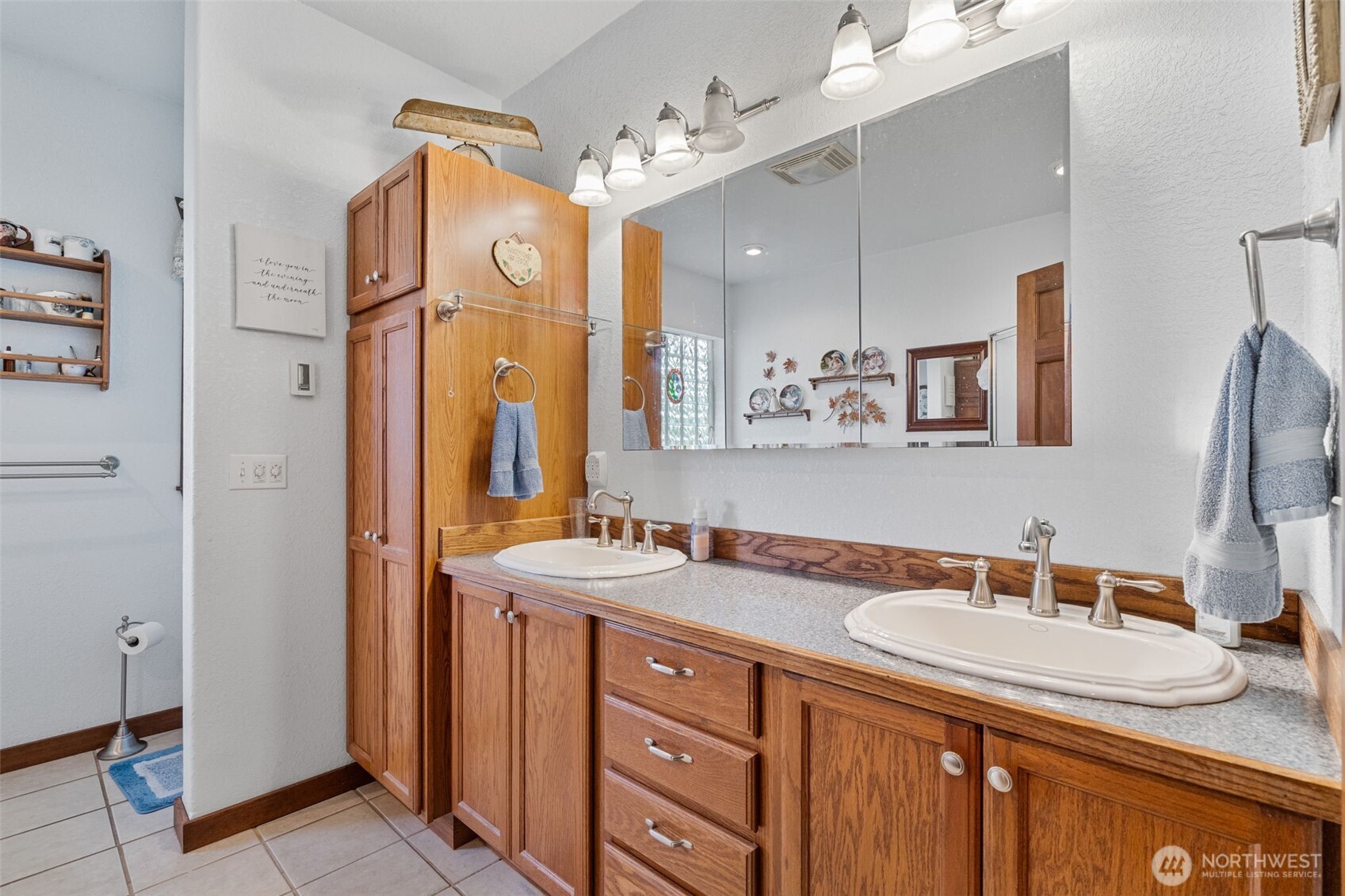 2716 Foron Road Property Photo 13