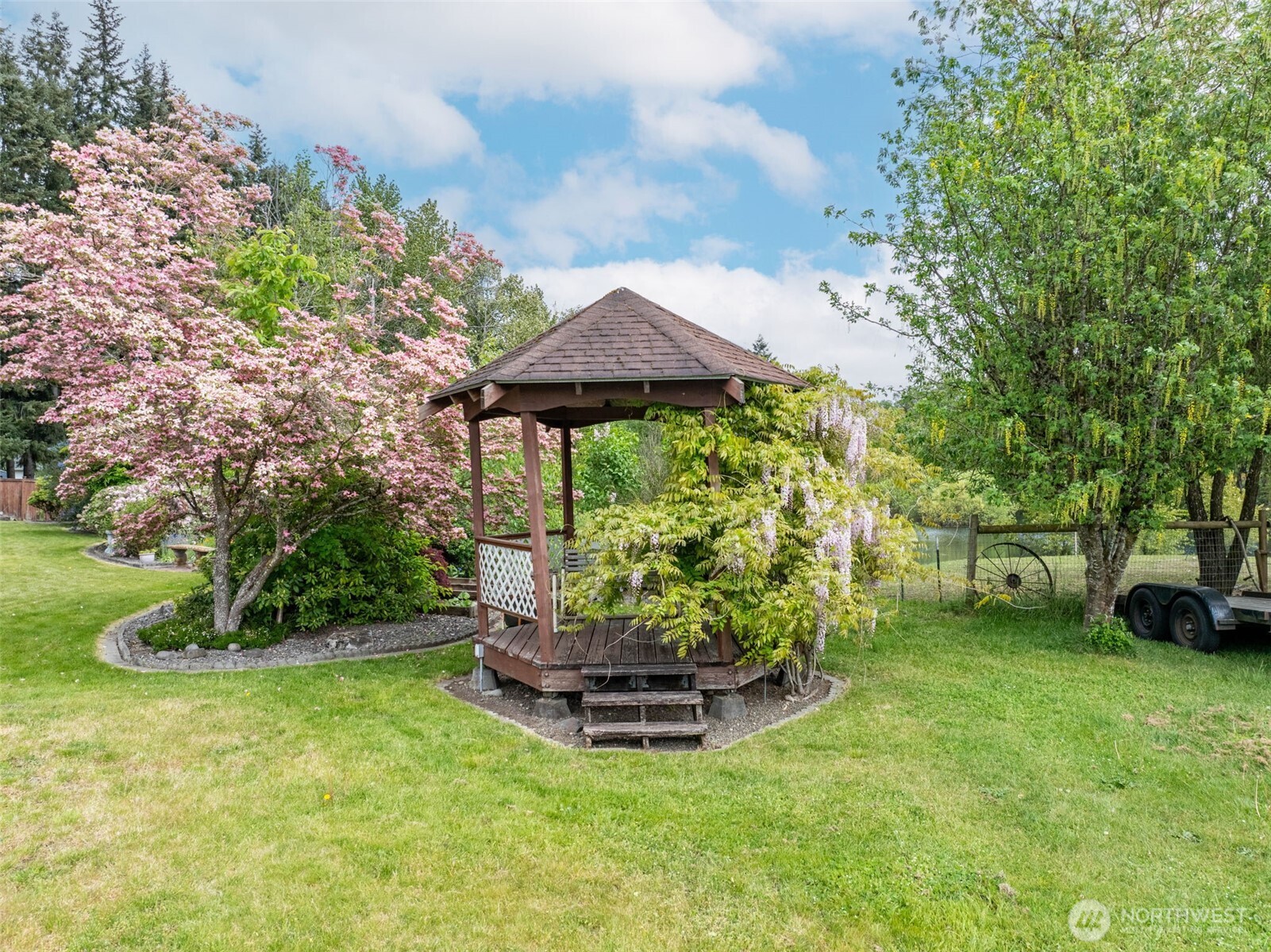 2716 Foron Road Property Photo 25