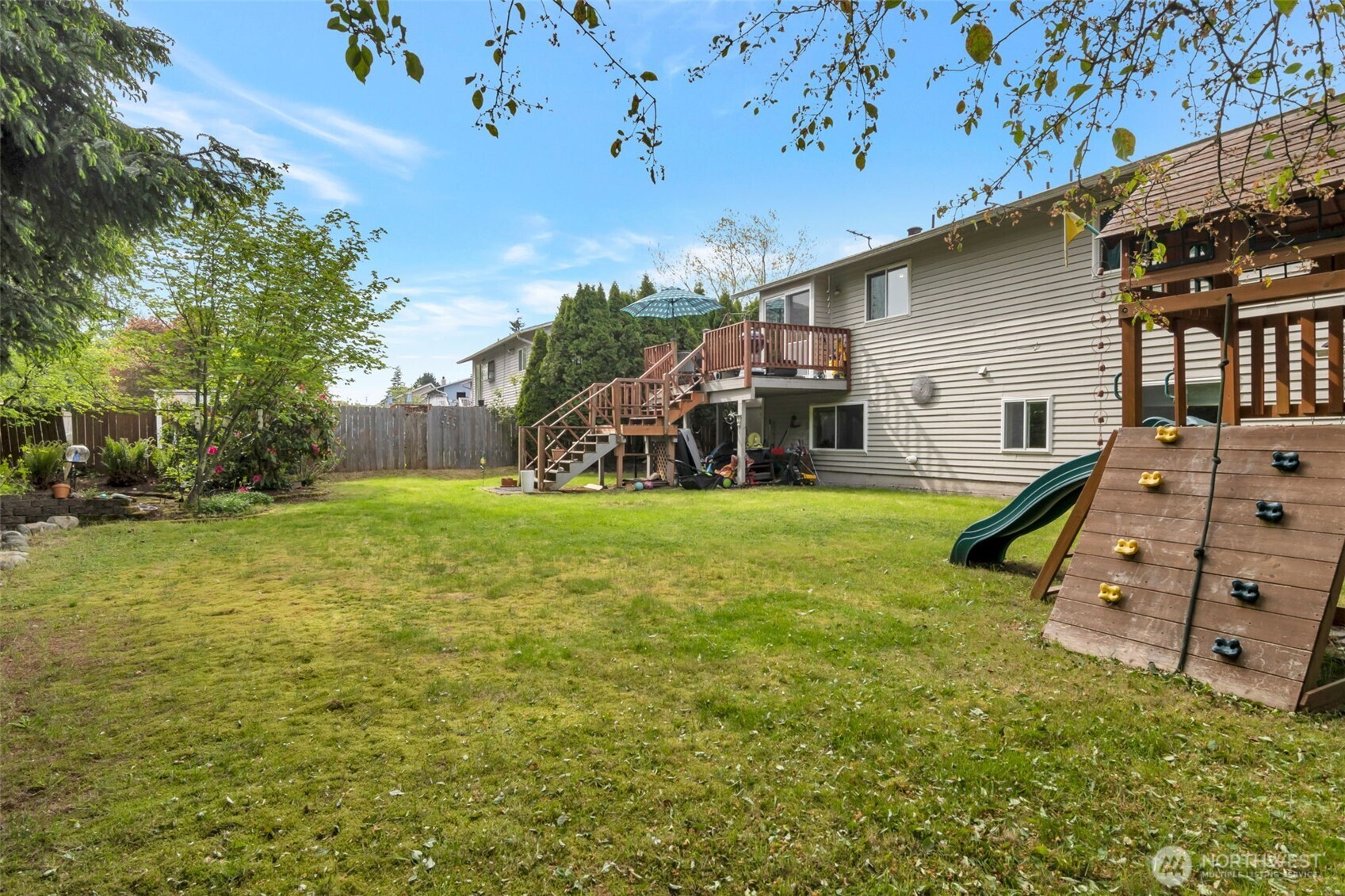 608 91st Property Photo 16