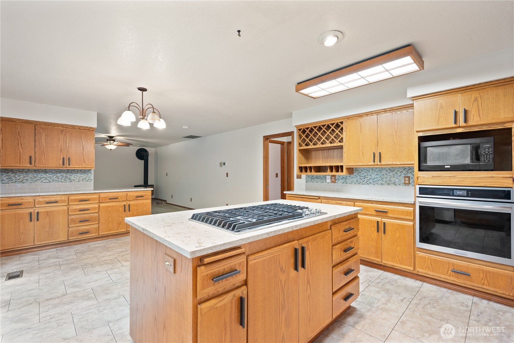 165 Tanglewood Drive Property Photo 16