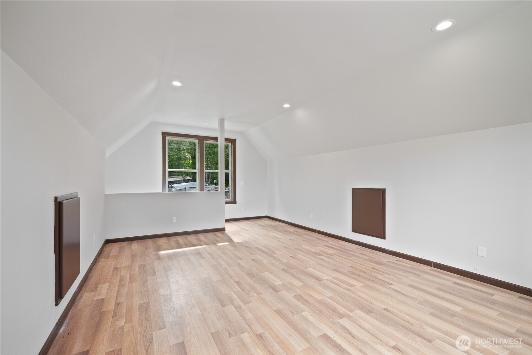 165 Tanglewood Drive Property Photo 33