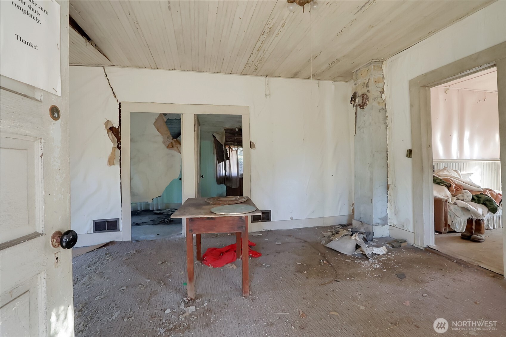 32910 5th Avenue Property Photo 6