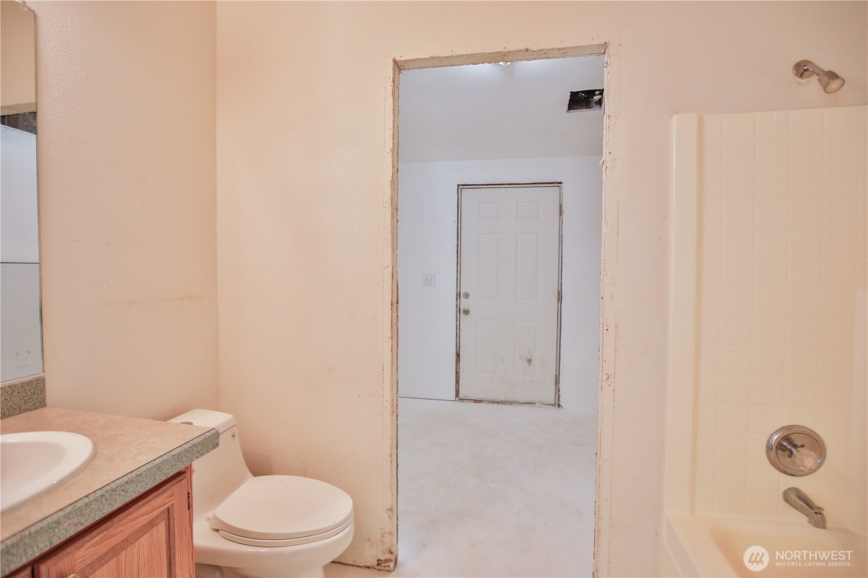4717 Hansen Drive Property Photo 11