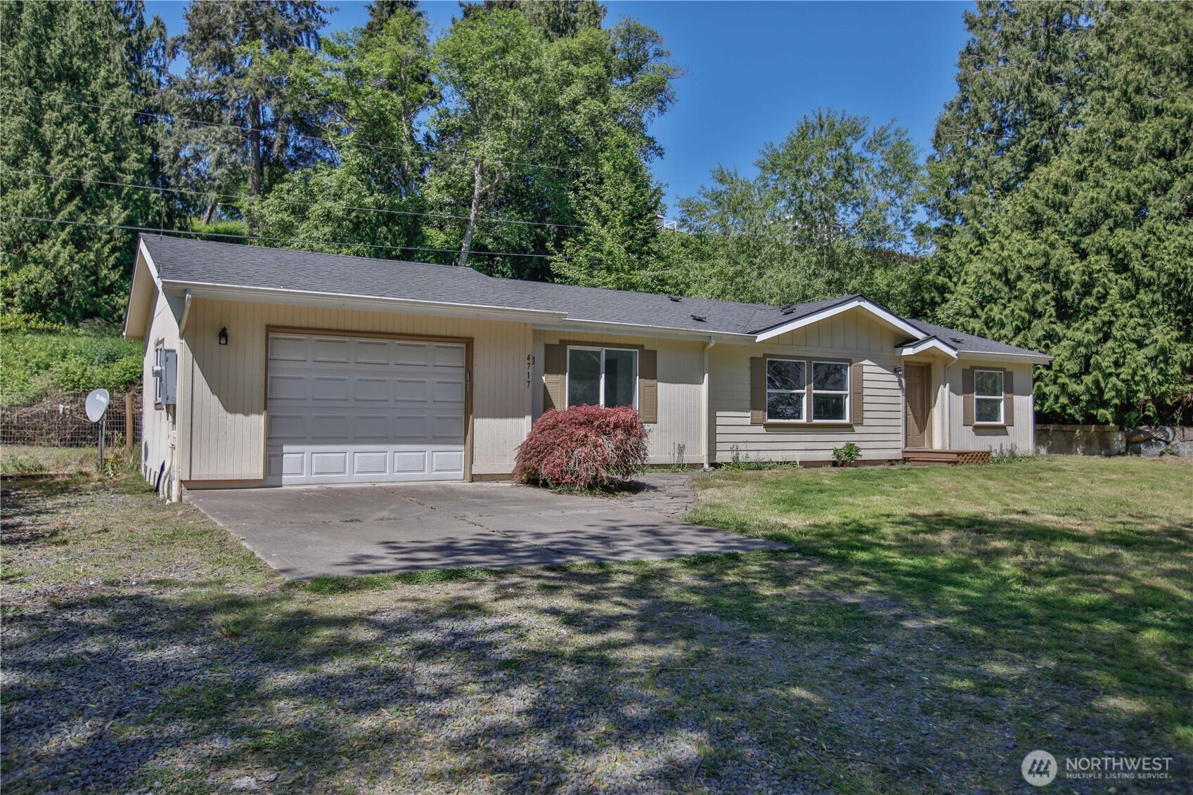 4717 Hansen Drive Property Photo 18