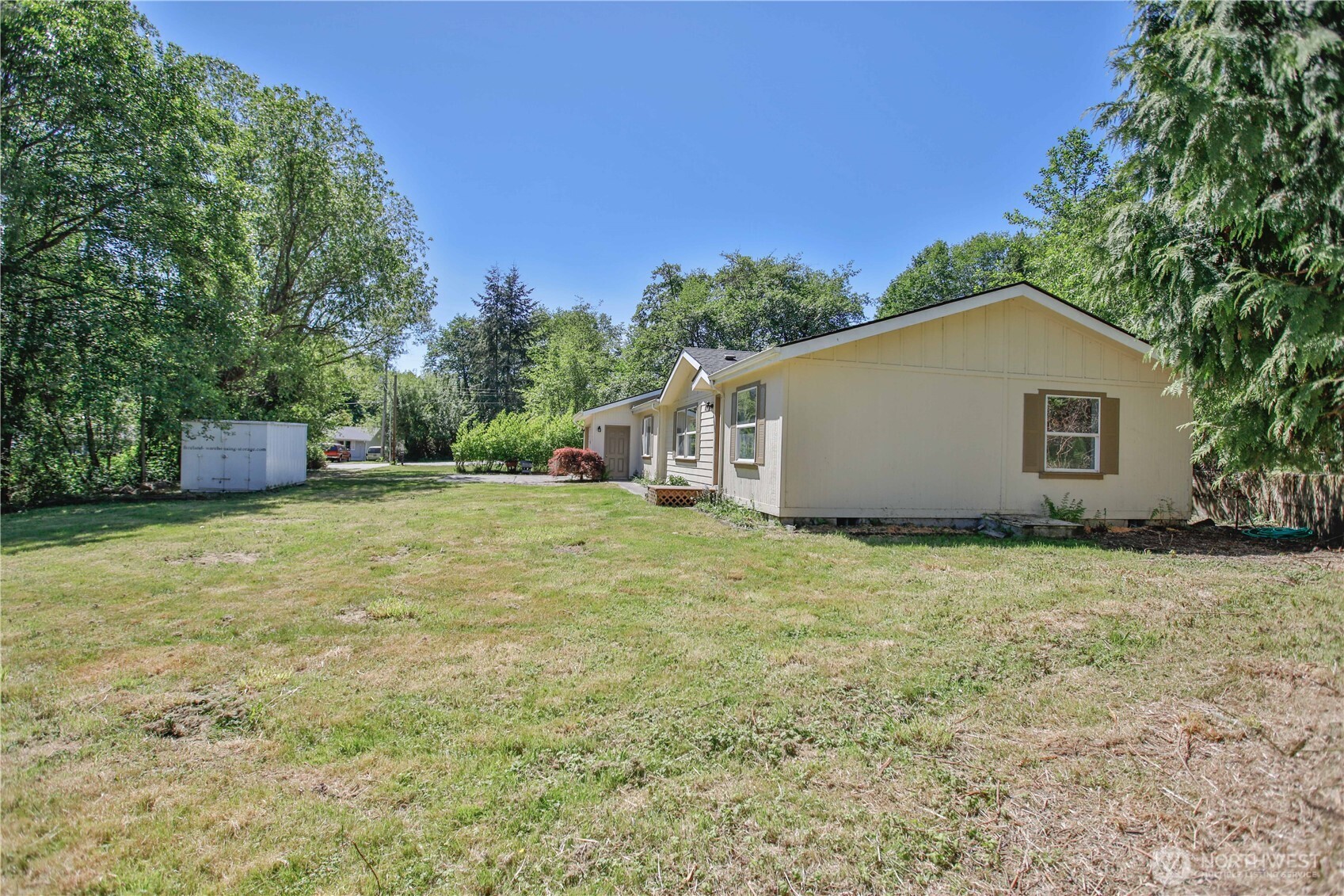 4717 Hansen Drive Property Photo 20