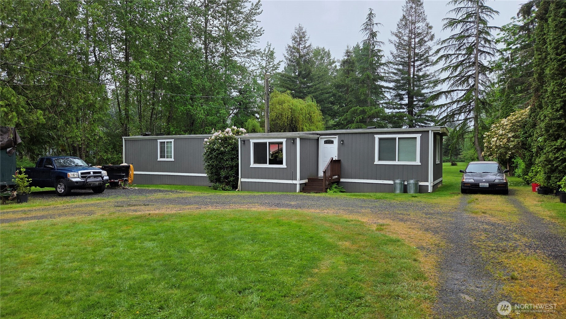 10110 60th Street Property Photo 3