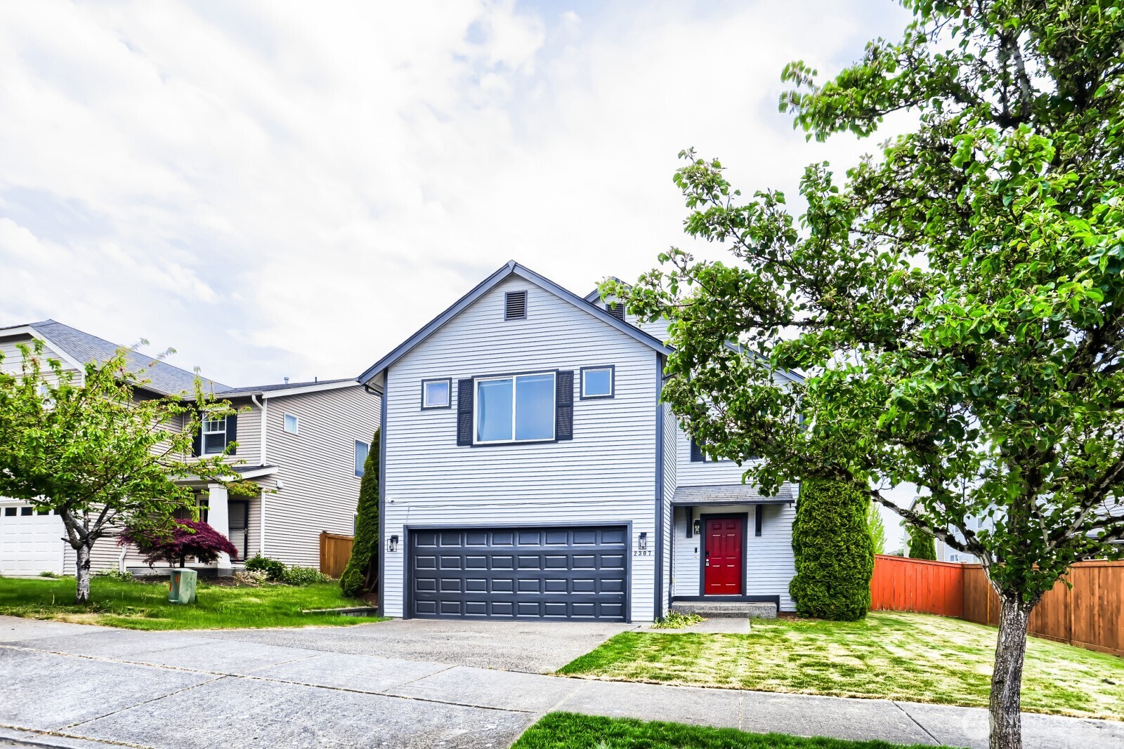 2307 118th Avenue Property Photo 1